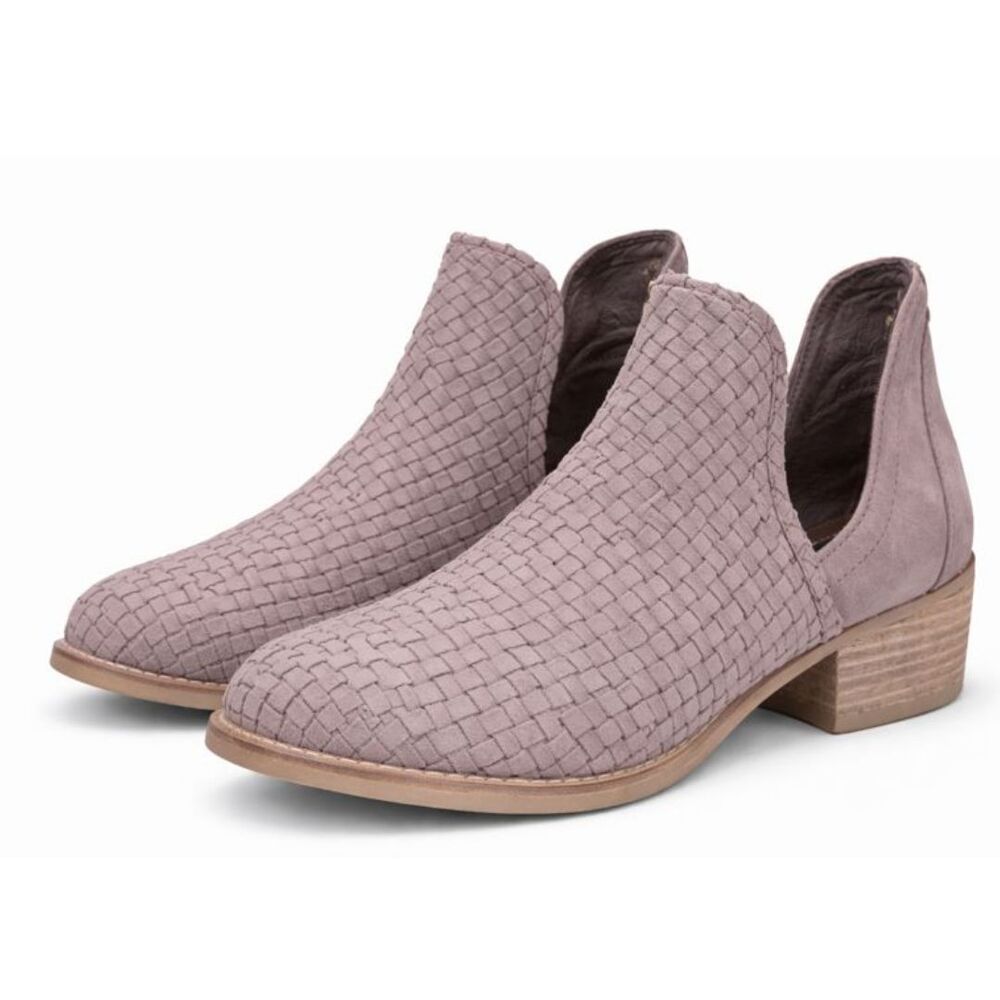 Very Volatile Veracruz Ankle Boots Womens Size 9 Tan Mauve Suede Woven Leather